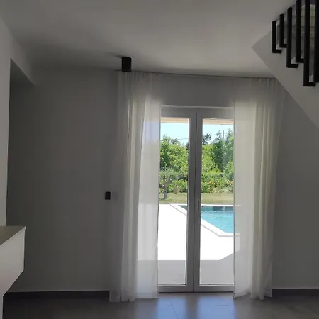 Fortuna - Private Pool And Garden Retreat *
