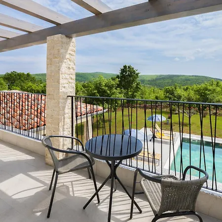 Villa Fortuna - Private Pool And Garden Retreat Labin (Istria)